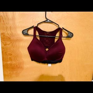 New La Senza Wine Sports Bra - 32/34 DD